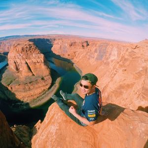 Meet your Posher, Hakim